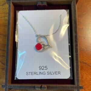 Malaisa Silver‎ Heart Necklace NWT